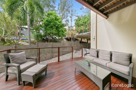 Property photo of 71 Orchard Terrace St Lucia QLD 4067