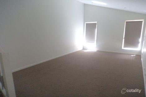 Property photo of 4 Walsh Drive Goulburn NSW 2580