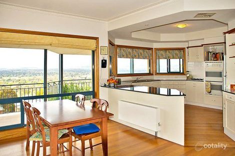 Property photo of 2 Gibbes Close Kooringal NSW 2650