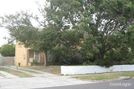 Property photo of 24 Laurina Crescent Frankston North VIC 3200
