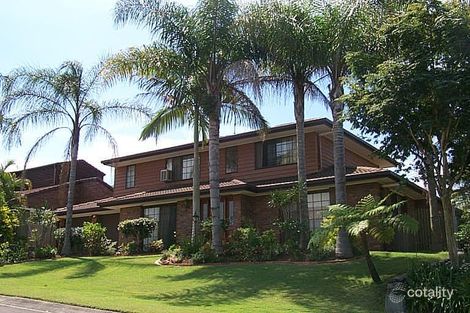 32 Breadalbane St, Carindale, QLD 4152