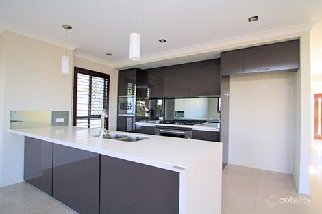 Property photo of 4 Dongola Street Durack QLD 4077