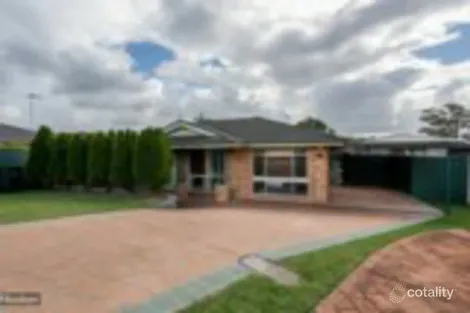 Property photo of 11 Theseus Circuit Rosemeadow NSW 2560
