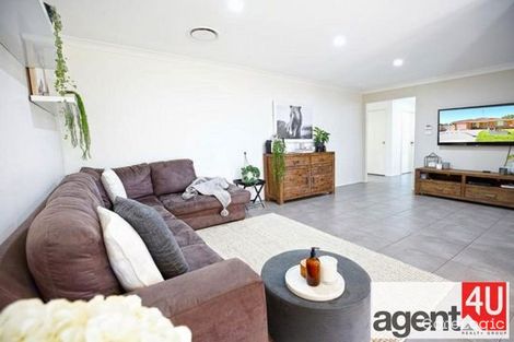 Property photo of 6 Becke Court Glenmore Park NSW 2745