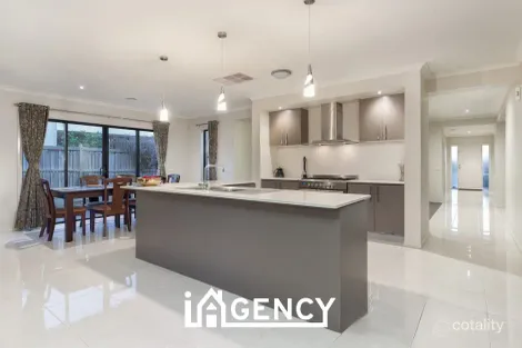 Property photo of 4 Locky Grove Lyndhurst VIC 3975