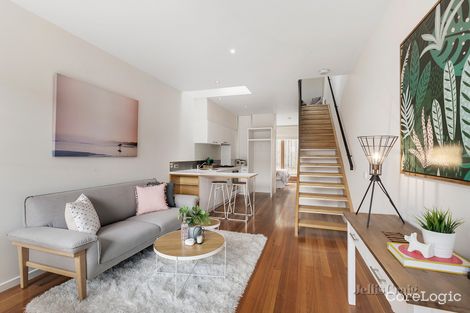 Property photo of 3/12 Wyuna Road Caulfield North VIC 3161