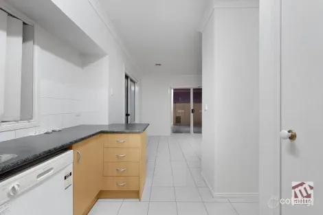 Property photo of 11 Everwin Drive Werribee VIC 3030