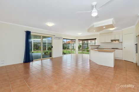 Property photo of 6 Magnolia Crescent Banora Point NSW 2486