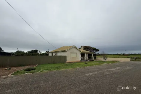 Property photo of 5 Centre Street Gladstone SA 5473