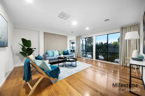 Property photo of 32 Jamieson Way Point Cook VIC 3030