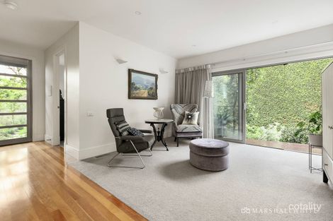 Property photo of 32 Hartington Street Kew VIC 3101