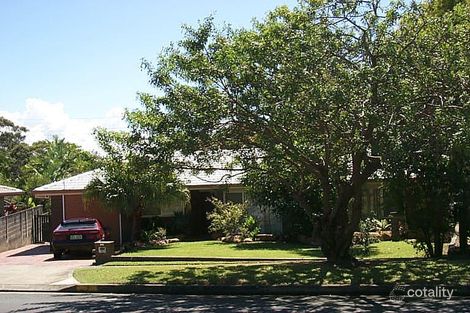 7 Jippi Ave, Southport, QLD 4215