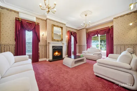 Property photo of 24 Riviera Drive Berwick VIC 3806