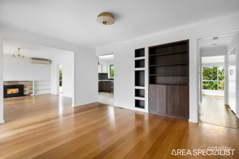 Property photo of 1 Cedmar Avenue Highton VIC 3216