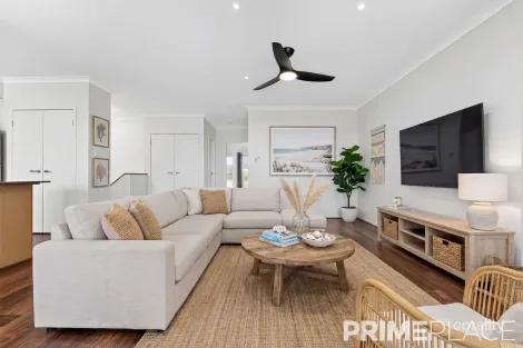 Property photo of 61 Opperman Drive Springfield Lakes QLD 4300