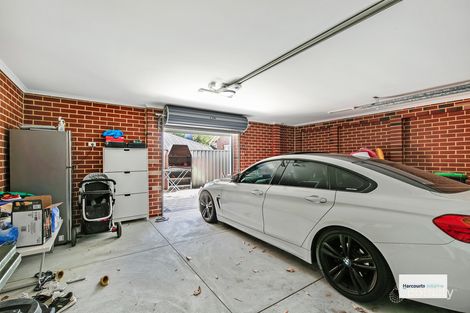 9a Robertsbridge Rd, Nollamara, WA 6061