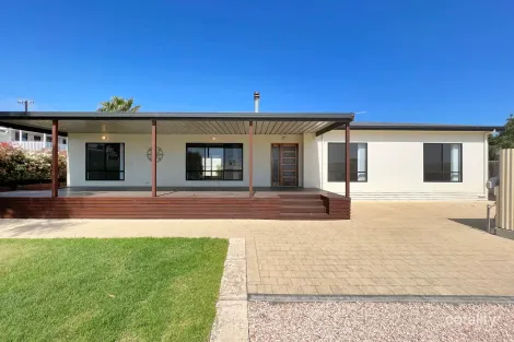 1/24 Queen St, Port Lincoln, SA 5606