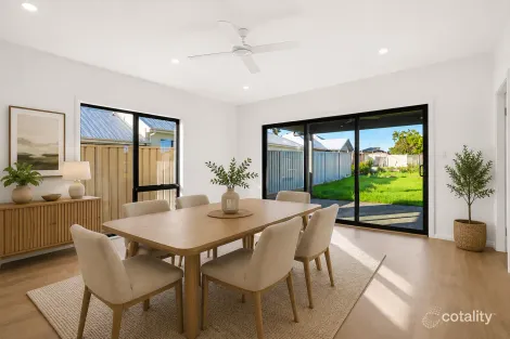 Property photo of 10 Albert Avenue Thirlmere NSW 2572