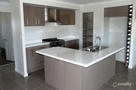 Property photo of 7 French Smith Place Kelso NSW 2795