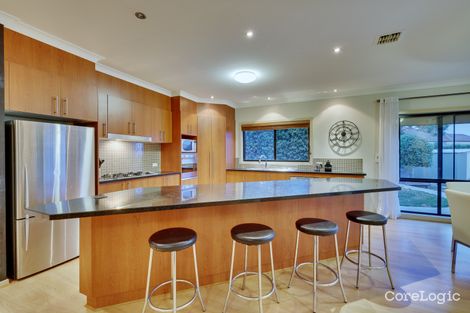 Property photo of 10 Midwinter Place Nicholls ACT 2913