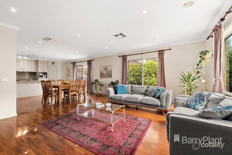 Property photo of 5 Lapwing Road South Morang VIC 3752