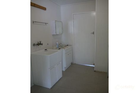 Property photo of 1/285 Anzac Avenue Kippa-Ring QLD 4021