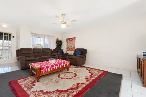 Property photo of 2/508 Kemp Street Lavington NSW 2641