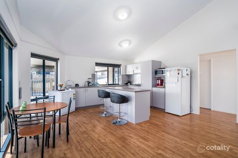 Property photo of 4B Beacon Rise Wandina WA 6530
