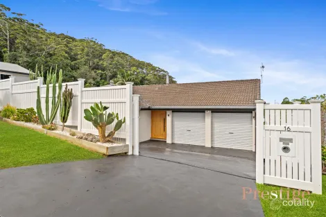 Property photo of 16 Coreen Drive Wamberal NSW 2260