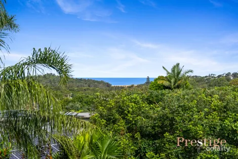 Property photo of 16 Coreen Drive Wamberal NSW 2260