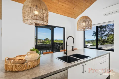 Property photo of 16 Coreen Drive Wamberal NSW 2260