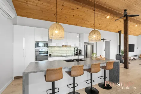 Property photo of 16 Coreen Drive Wamberal NSW 2260