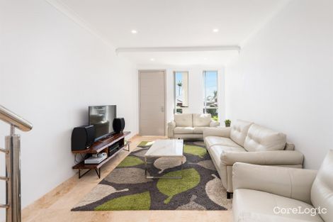 Property photo of 10A Booyong Avenue Caringbah NSW 2229