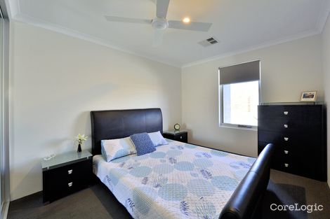 Property photo of 11 Turnstone Crescent Erskine WA 6210