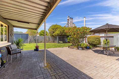 Property photo of 32 Alfred Street Peterhead SA 5016
