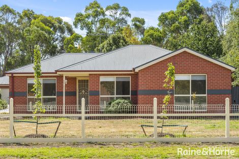 Property photo of 4/16 Morrow Road Gisborne VIC 3437