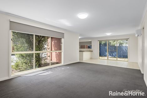 Property photo of 4/16 Morrow Road Gisborne VIC 3437