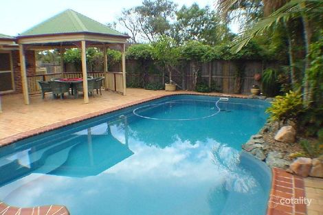 37 Winch Ct, Banksia Beach, QLD 4507