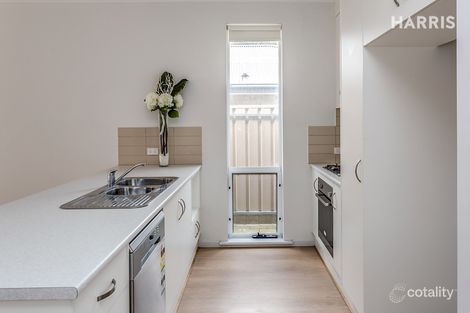 Property photo of 3/52 Valley Road Hope Valley SA 5090