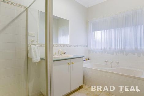 Property photo of 52 Parkin Avenue Caroline Springs VIC 3023