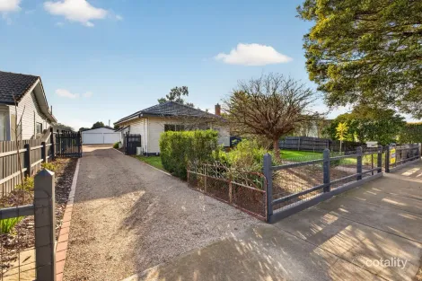 Property photo of 13 Maffra Road Heyfield VIC 3858