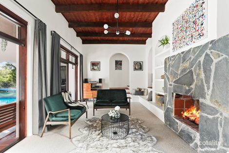 Property photo of 6 Kennedy Place St Ives NSW 2075