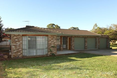 5 Namai Pl, Queanbeyan West, NSW 2620