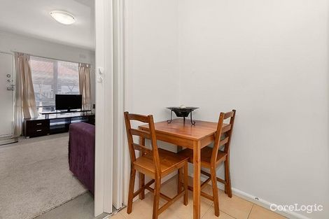 Property photo of 2/10 Rosstown Road Carnegie VIC 3163