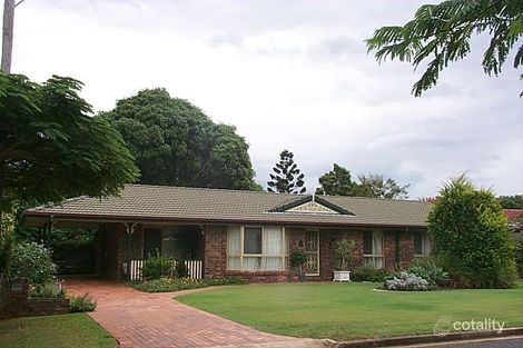 18 Wharf St, Woody Point, QLD 4019