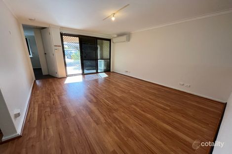 Property photo of 4B Monarch Court Wanneroo WA 6065