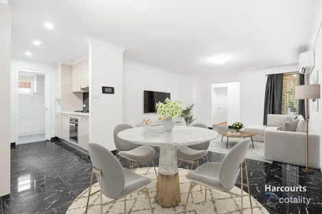 Property photo of 9 Gemstone Way Oakhurst NSW 2761