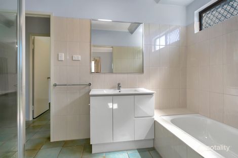 Property photo of 10 Harrison Close Kanimbla QLD 4870