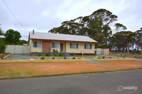 77 Omdurman St, Wagin, WA 6315