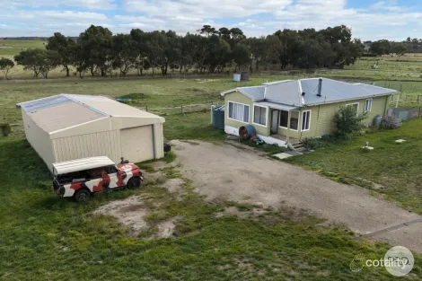 913 Linton-Carngham Rd, Snake Valley, VIC 3351